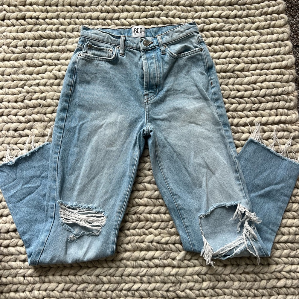 BDG Urban Outfitters Slimy straight jeans size 25